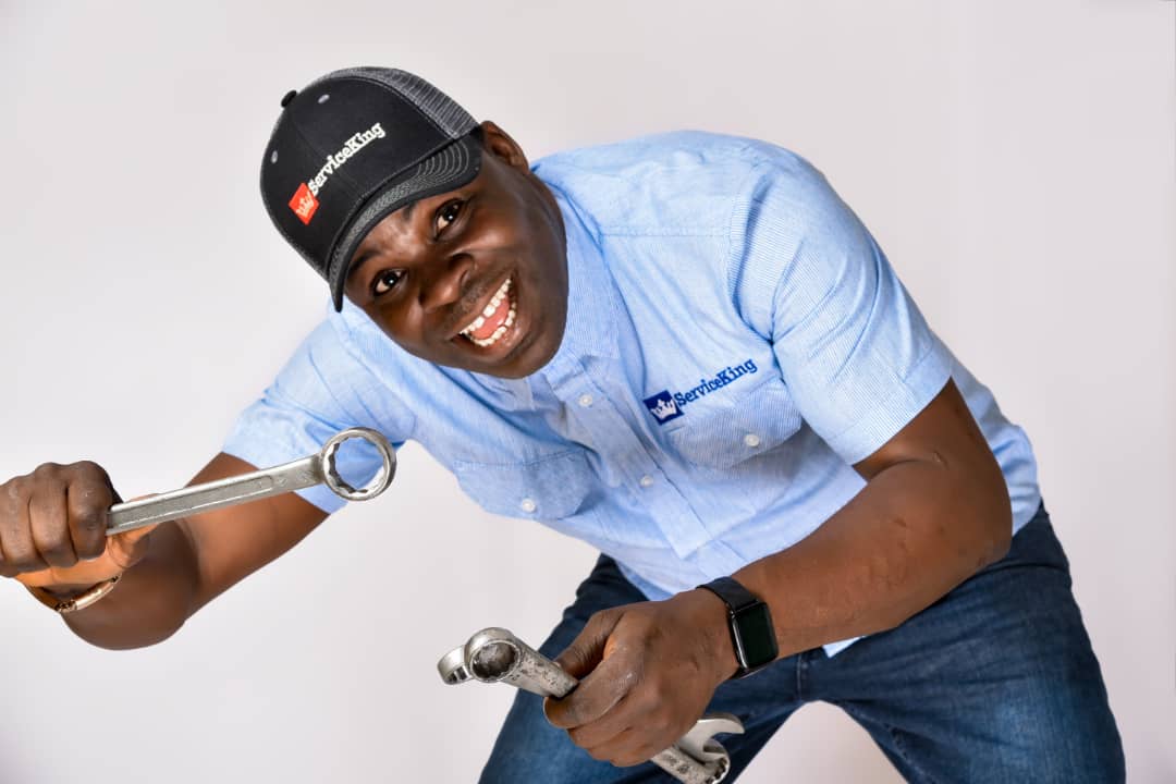Read more about the article ServicekingNG announces Muyideen as brand ambassador